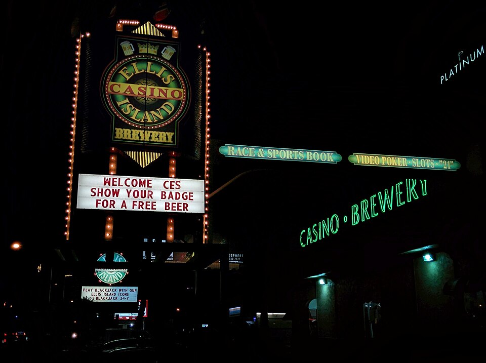 Ellis Island Casino & Brewery