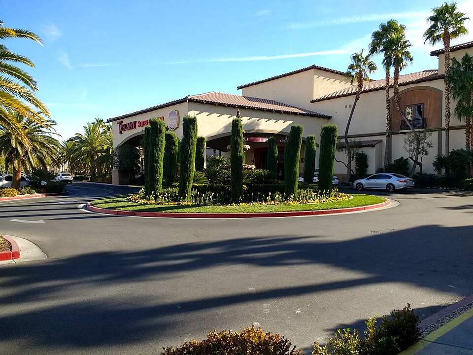 Tuscany Suites & Casino